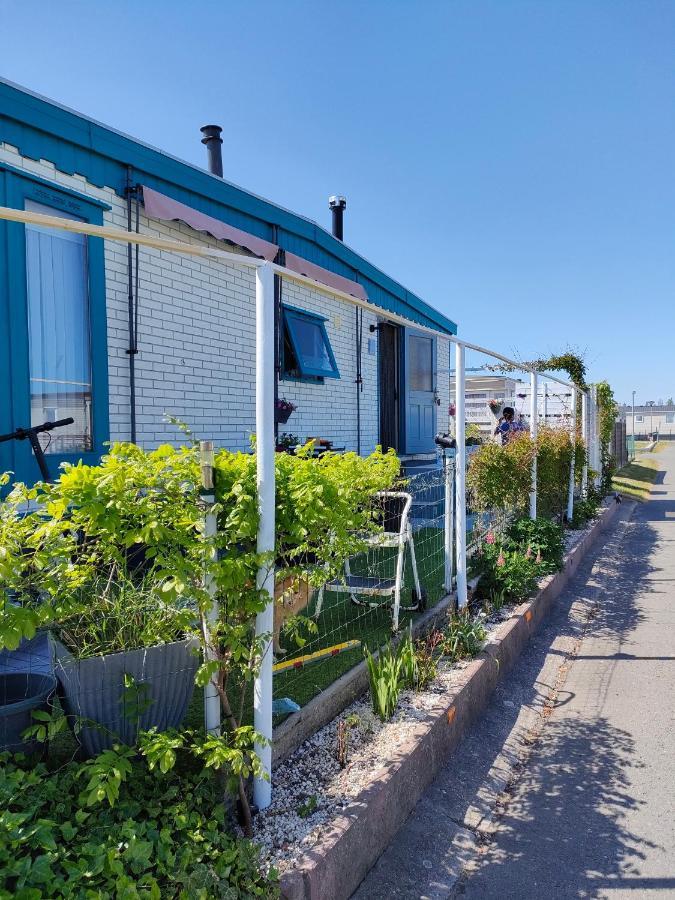 Отель Chalet Aan Zee Де-Хаан Экстерьер фото